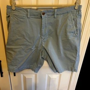 Light Blue American Eagle Khaki Shorts Size 38